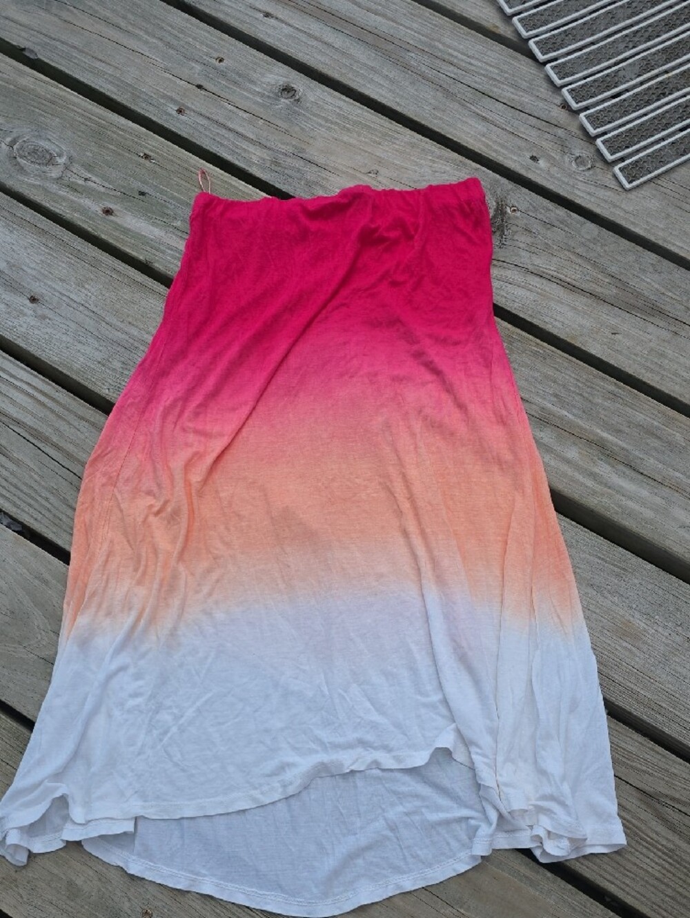 Raviya Women's Ombre Skirt in Pink, Orange & White - Picture 5 of 5